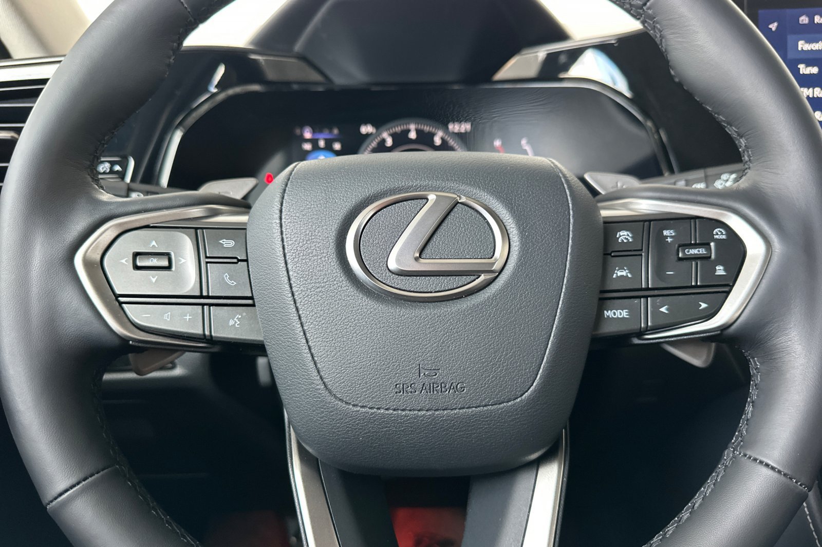 Used 2025 Lexus NX 350 AWD w/ Cold Area Package image 31