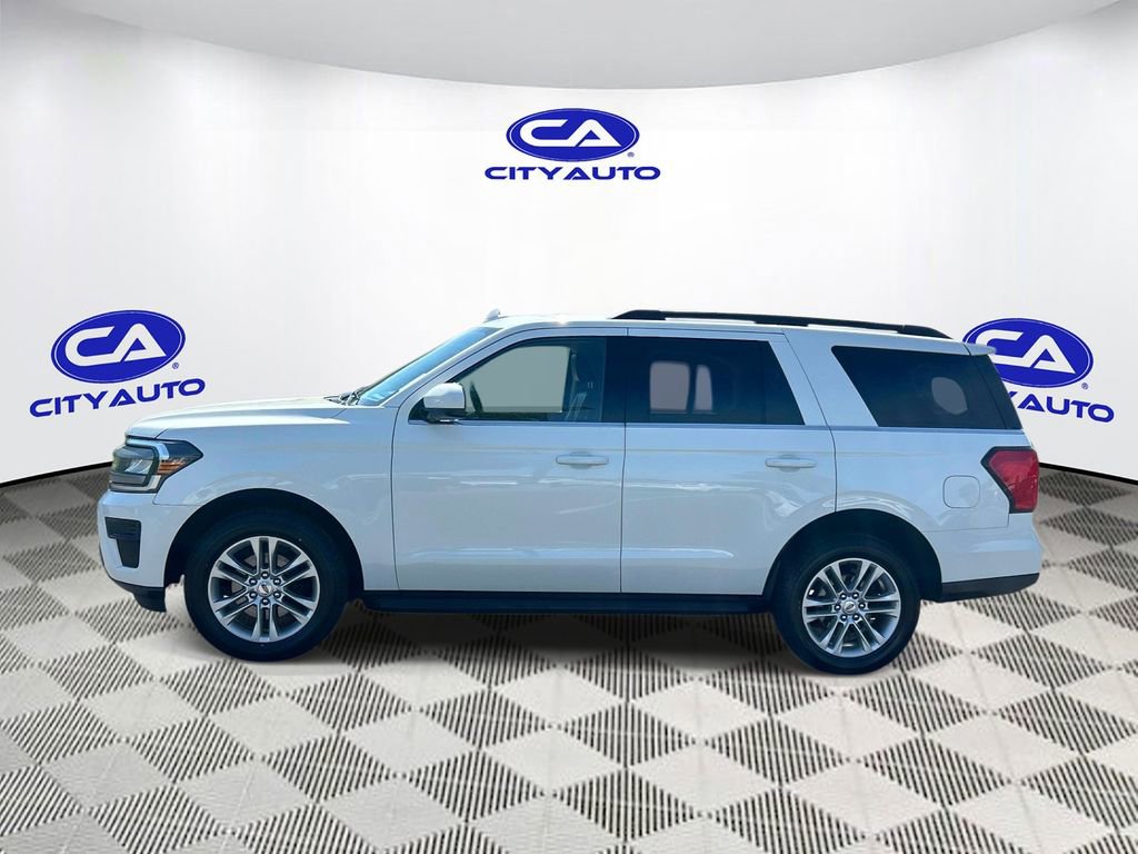 Used 2024 Ford Expedition XLT image 7