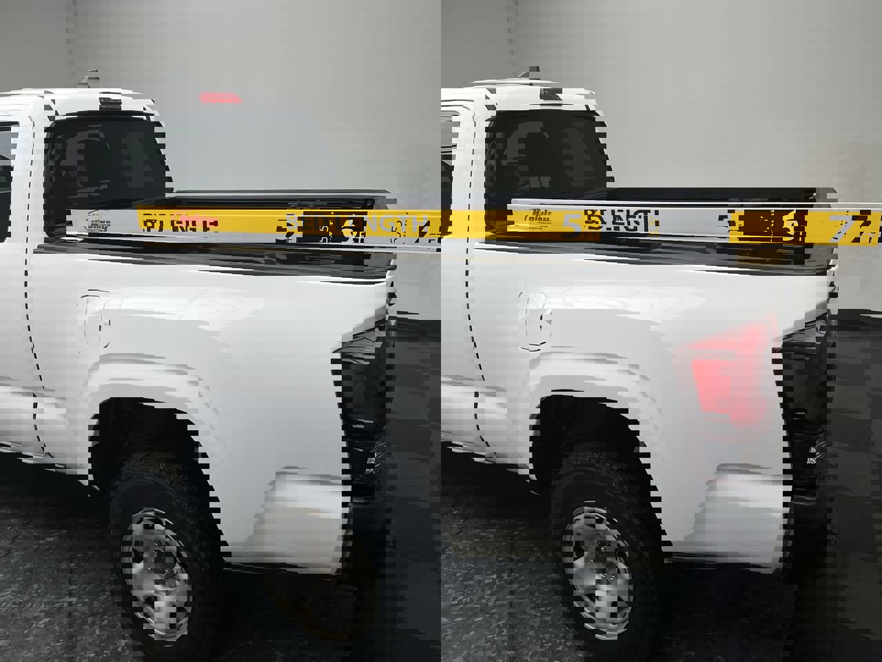 Used 2019 Toyota Tacoma SR5 image 21