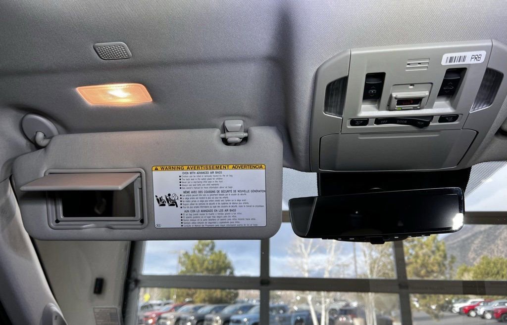 Certified 2020 Toyota Highlander Platinum image 40