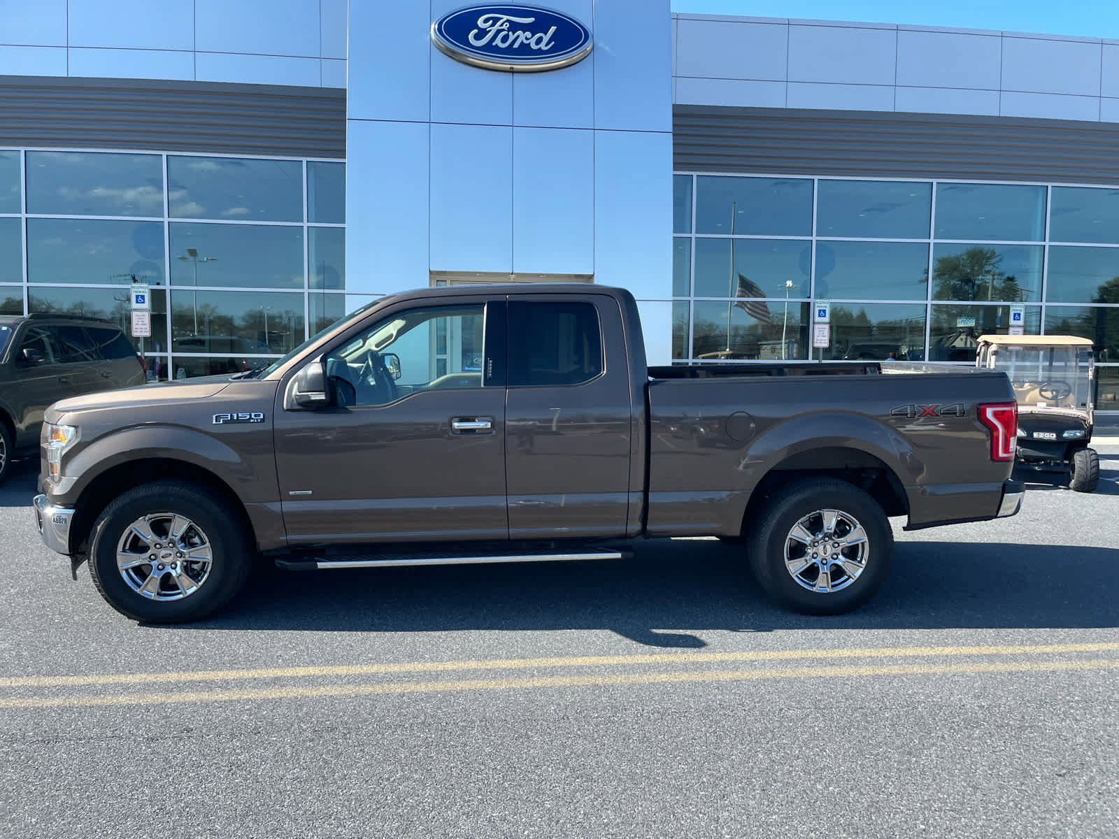 Used 2017 Ford F150 XLT w/ Equipment Group 302A Luxury image 1