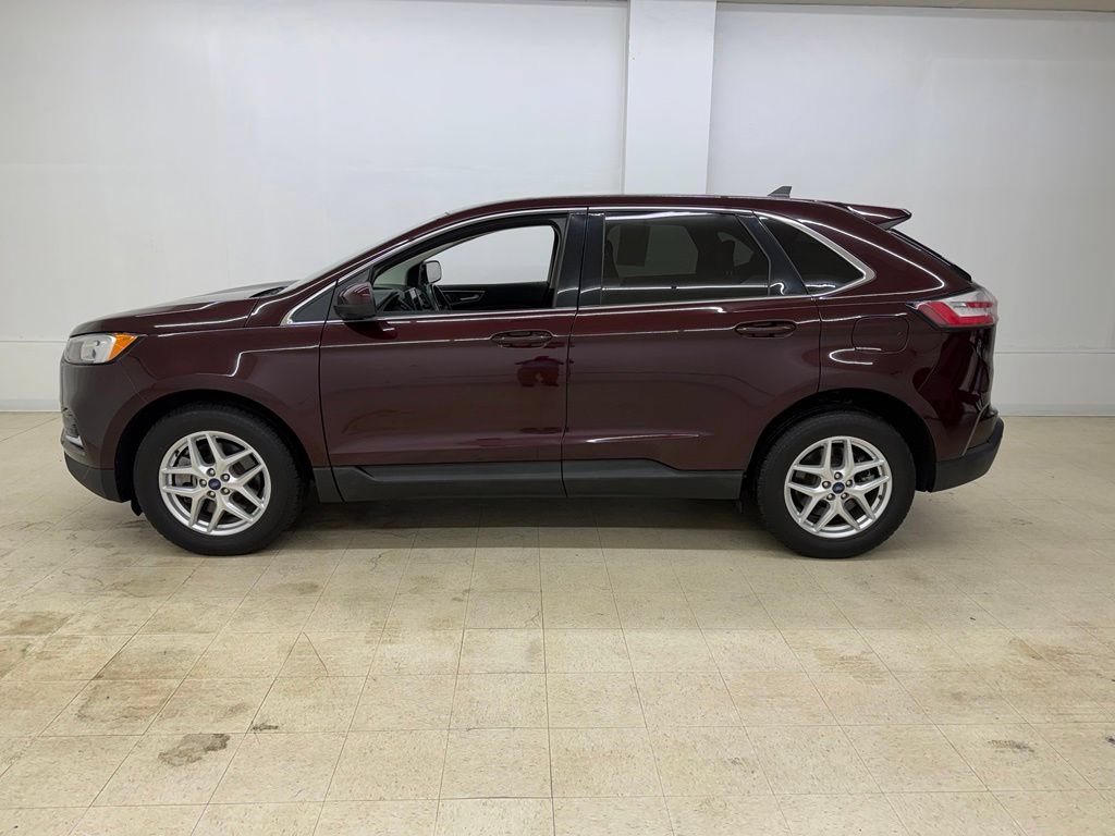 Used 2022 Ford Edge SEL AWD/4WD image 2