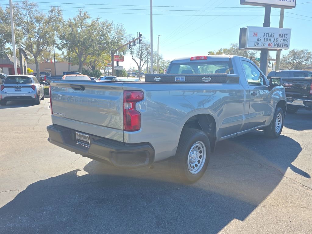 Used 2025 Chevrolet Silverado 1500 W/T image 3