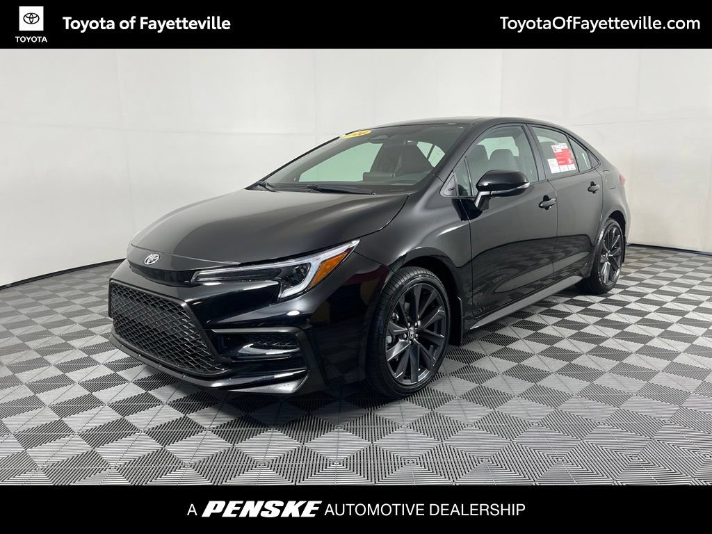 Used 2026 Toyota Corolla SE FWD image 1