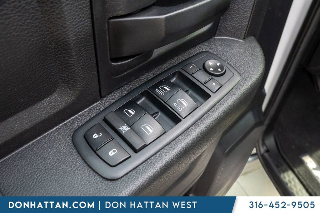 Used 2014 RAM 1500 Express image 17