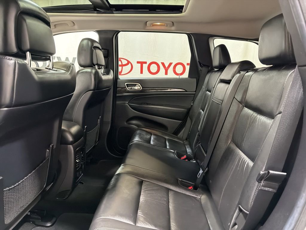 Used 2013 Jeep Grand Cherokee Laredo image 20