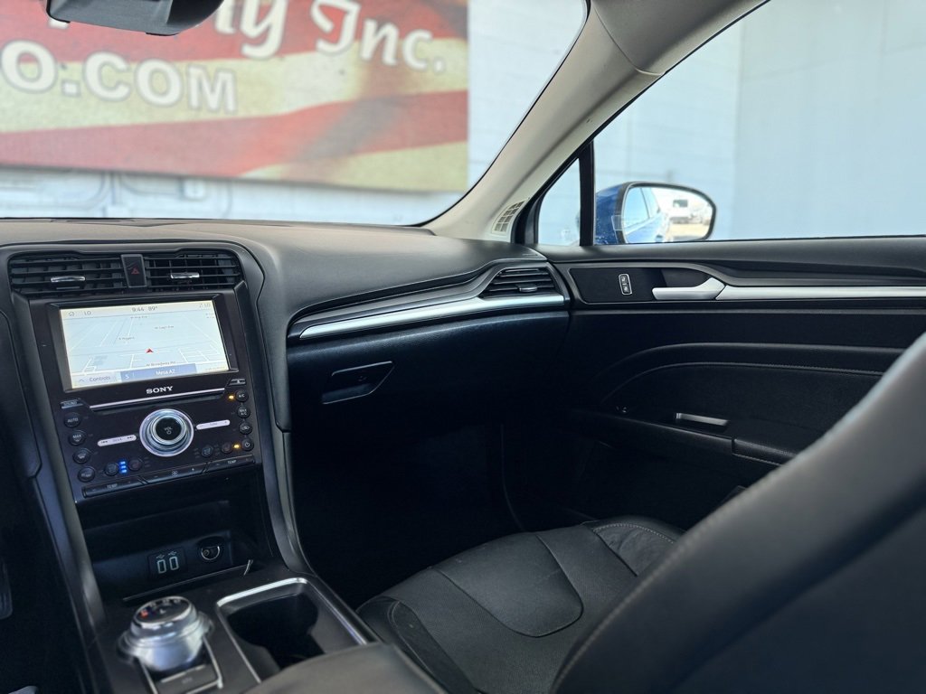 Used 2020 Ford Fusion Titanium image 25