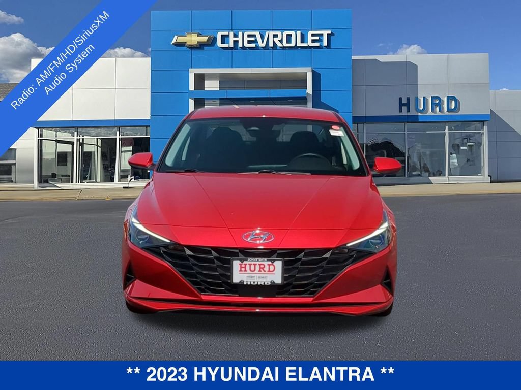 Used 2023 Hyundai Elantra SEL w/ Convenience Package FWD image 11