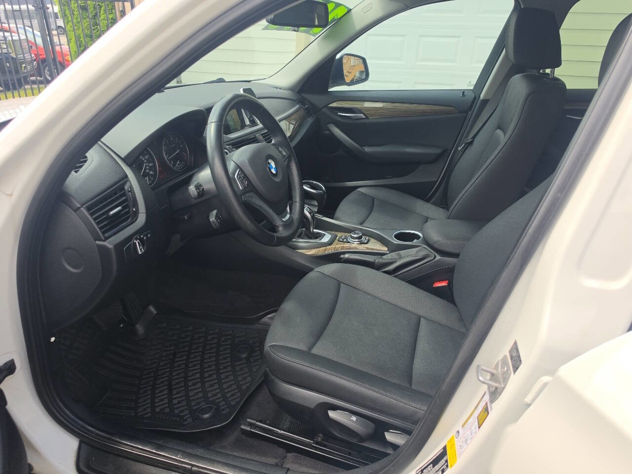 Used 2013 BMW X1 sDrive28i RWD image 7