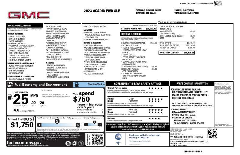 Used 2023 GMC Acadia SLE w/ Driver Convenience Package image 9