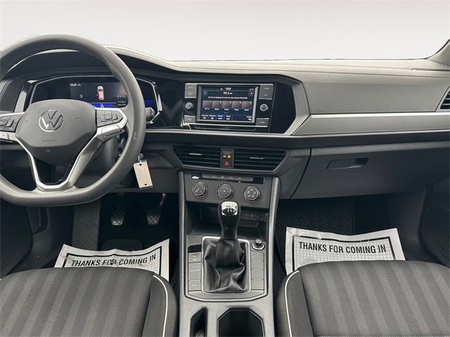 Used 2022 Volkswagen Jetta Sport image 11