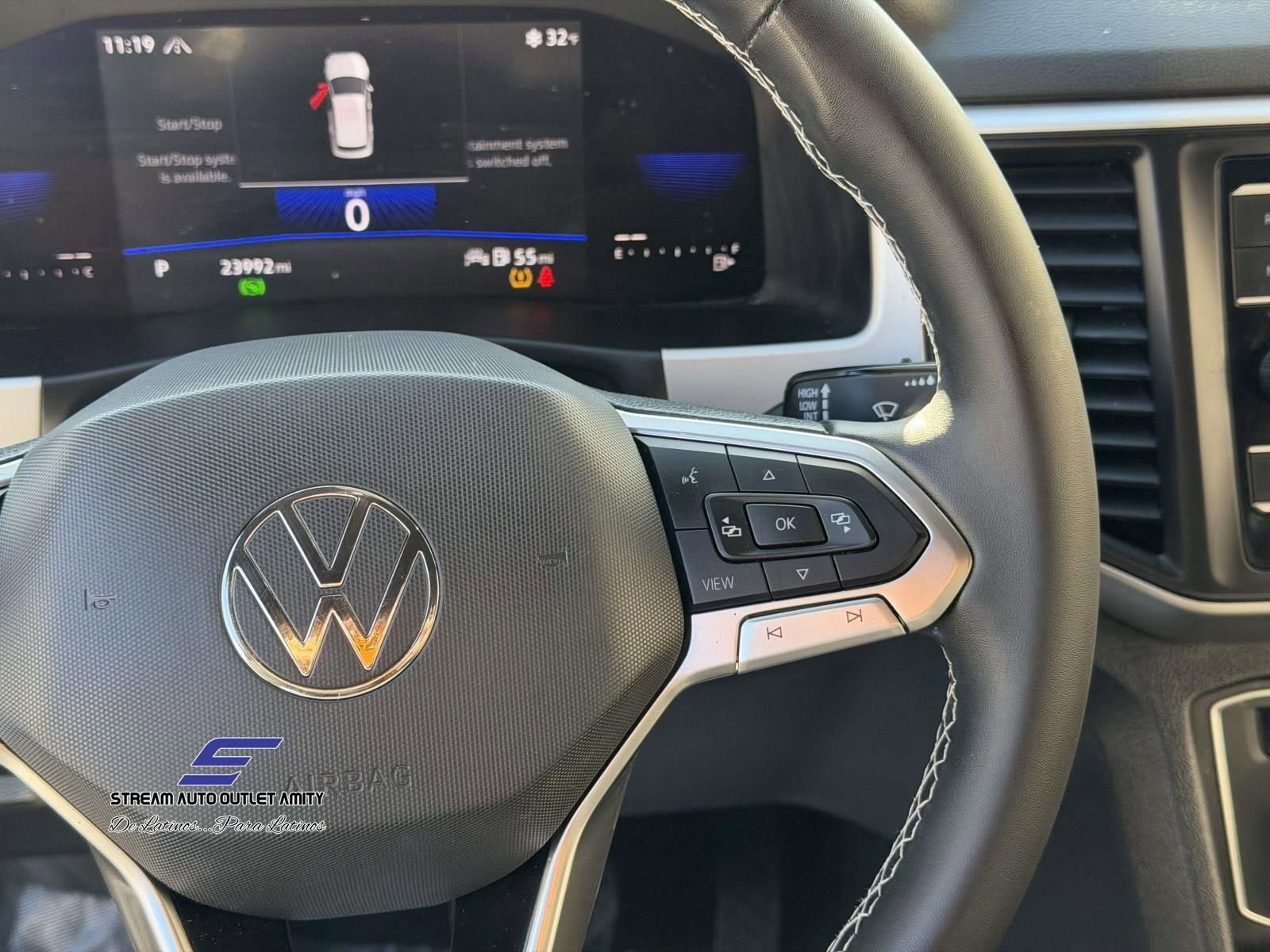 Used 2022 Volkswagen Atlas Cross Sport SE image 33