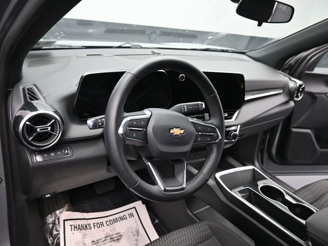 Used 2025 Chevrolet Equinox LT image 11