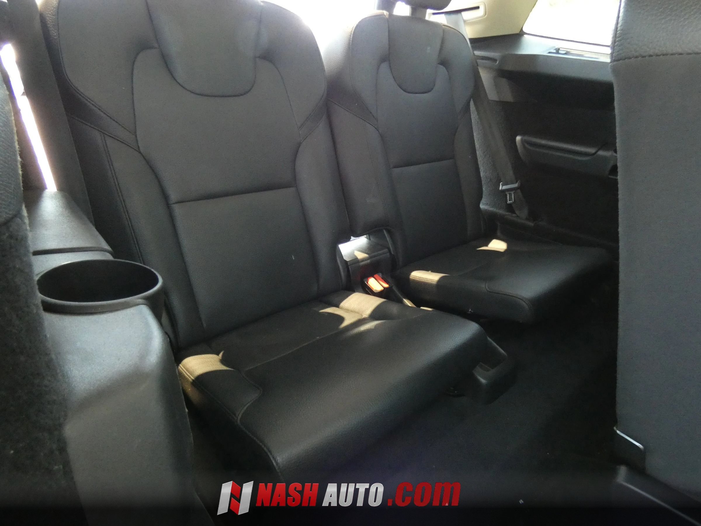 Used 2022 Volvo XC90 T5 Momentum w/ Climate Package AWD/4WD image 25