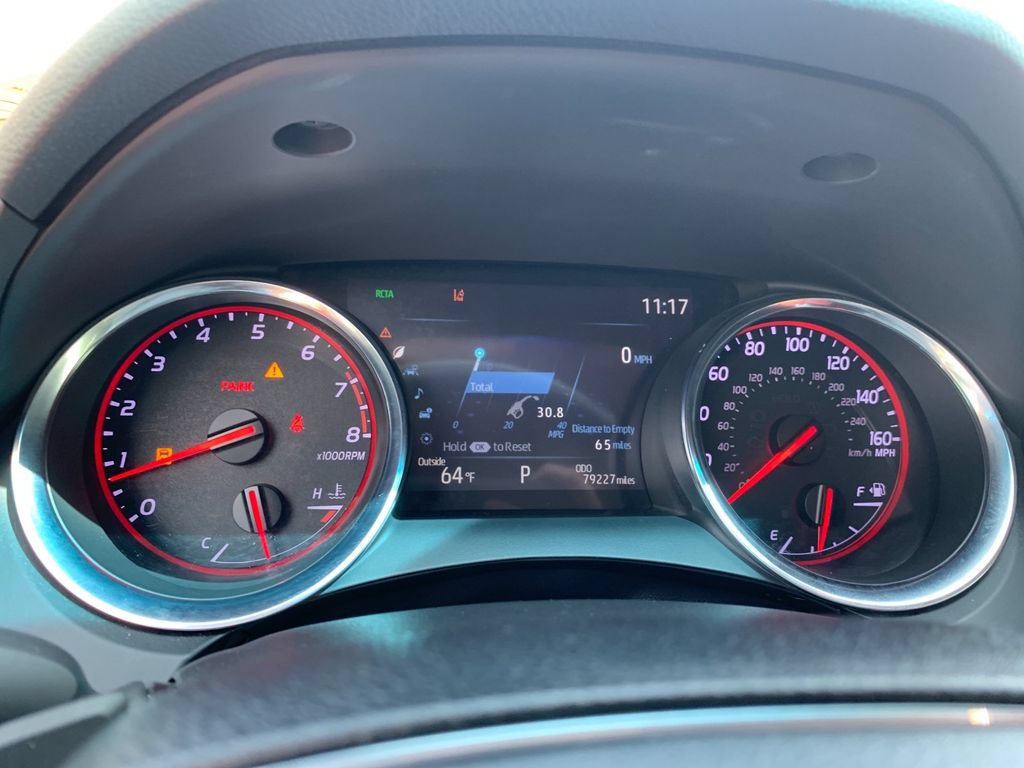 Used 2019 Toyota Camry XSE FWD image 28