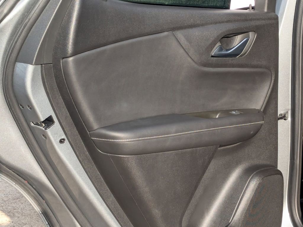 Used 2025 Chevrolet Blazer LT image 23