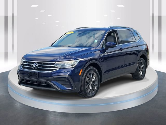 Used 2022 Volkswagen Tiguan SE image 3