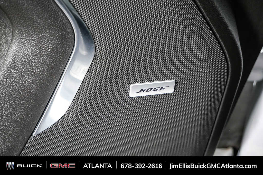 Used 2021 Chevrolet Suburban Z71 w/ Luxury Package image 7