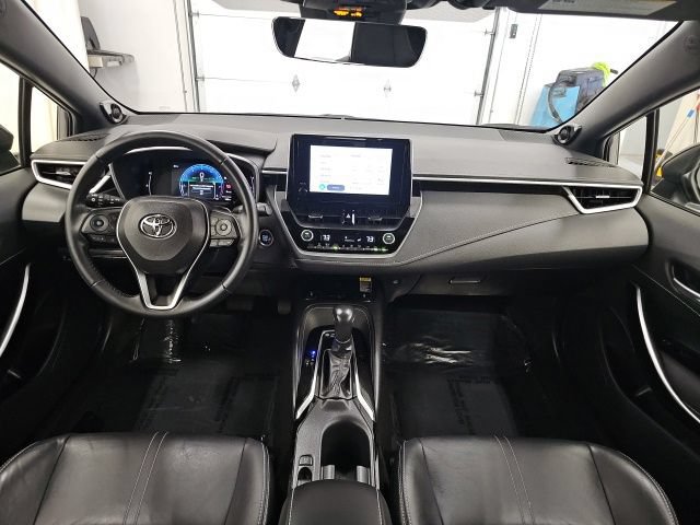 Certified 2023 Toyota Corolla XSE FWD image 30