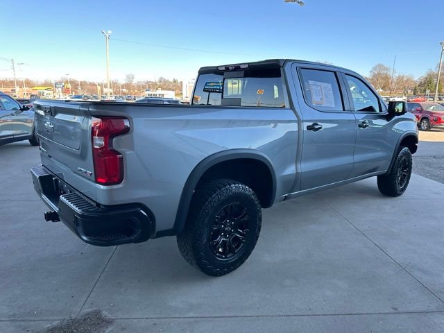 Used 2023 Chevrolet Silverado 1500 ZR2 w/ Technology Package image 9