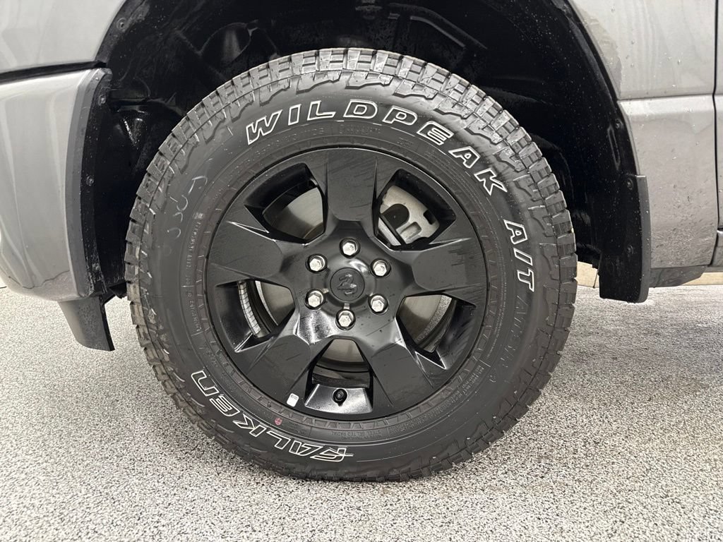 Used 2025 RAM 1500 Tradesman w/ Night Edition AWD/4WD image 12