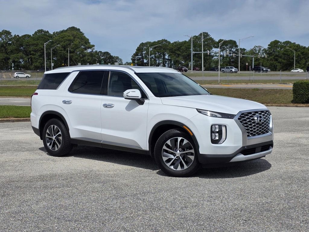 Used 2020 Hyundai Palisade SEL FWD image 2