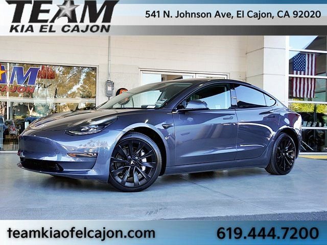 Used 2022 Tesla Model 3 Long Range image 2