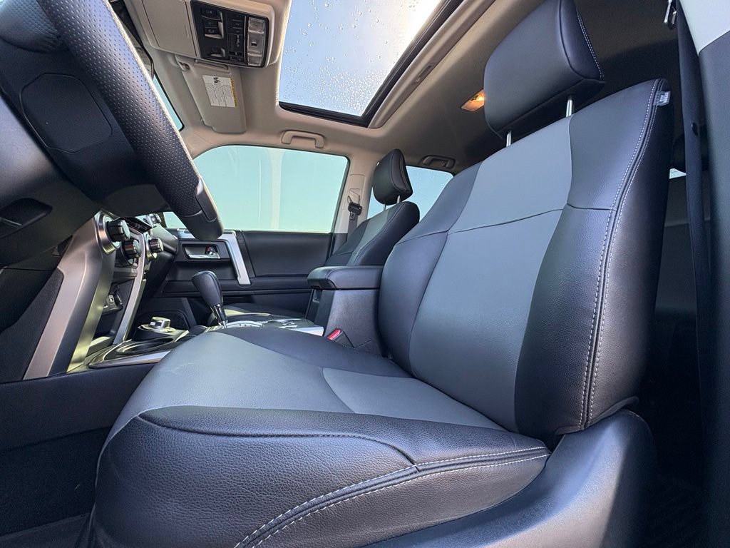 Used 2024 Toyota 4Runner SR5 Premium w/ Moonroof Package AWD/4WD image 12