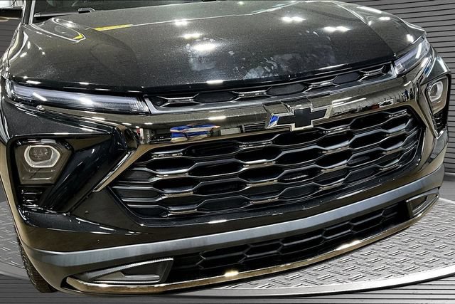 Used 2025 Chevrolet TrailBlazer ACTIV w/ Driver Confidence Package FWD image 30