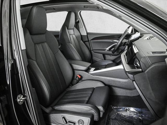 Certified 2025 Audi Q5 Premium Plus w/ Premium Plus AWD/4WD image 22
