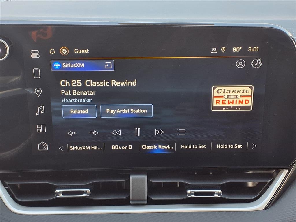 New 2026 Chevrolet Equinox LT w/ Convenience Package II image 11