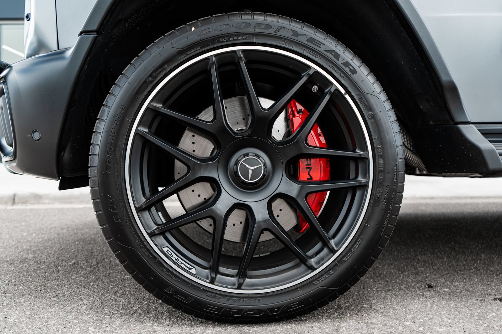 Used 2025 Mercedes-Benz G 63 AMG 4MATIC image 6