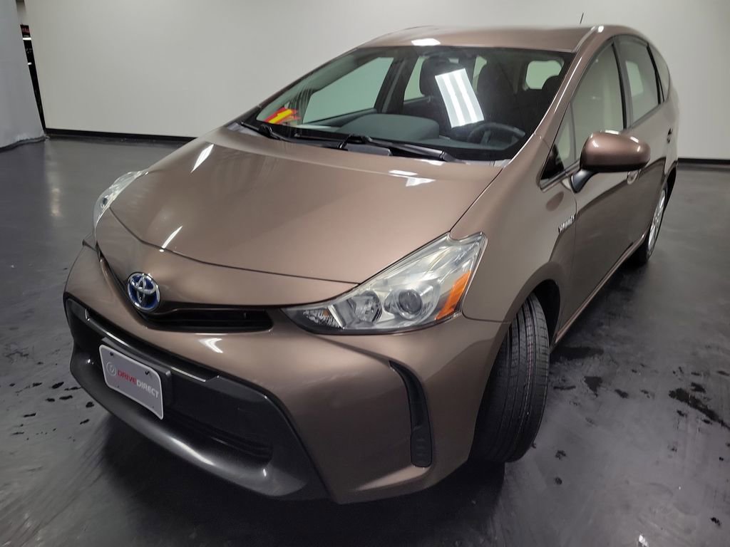 Used 2015 Toyota Prius V Two image 4