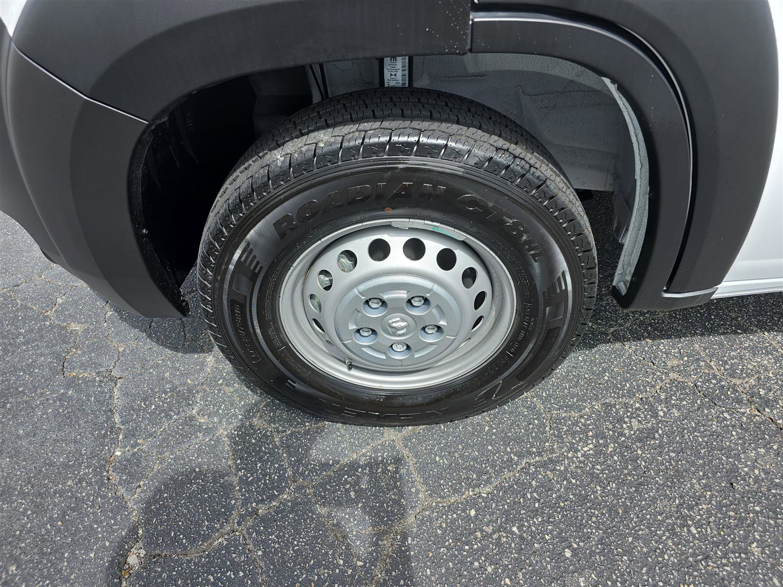 New 2025 RAM ProMaster 2500 w/ Power Group image 14