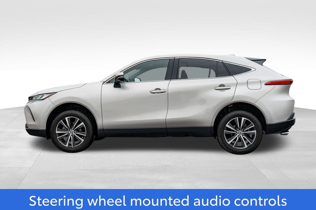 Certified 2024 Toyota Venza LE image 4