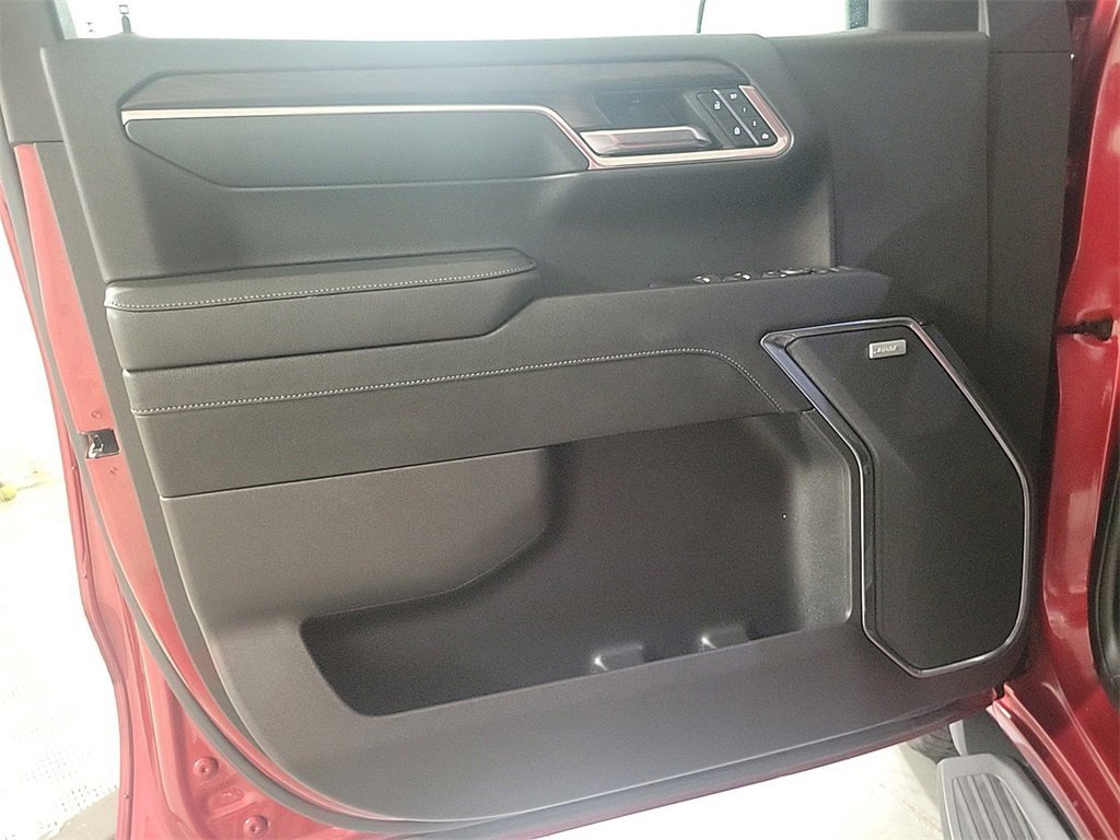 Used 2023 GMC Sierra 1500 SLT w/ SLT Premium Plus Package image 11