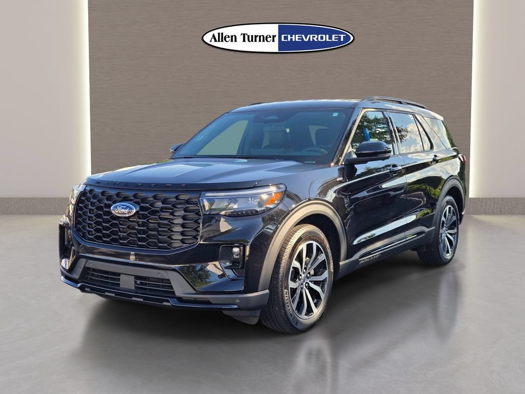 Used 2026 Ford Explorer ST-Line RWD image 3