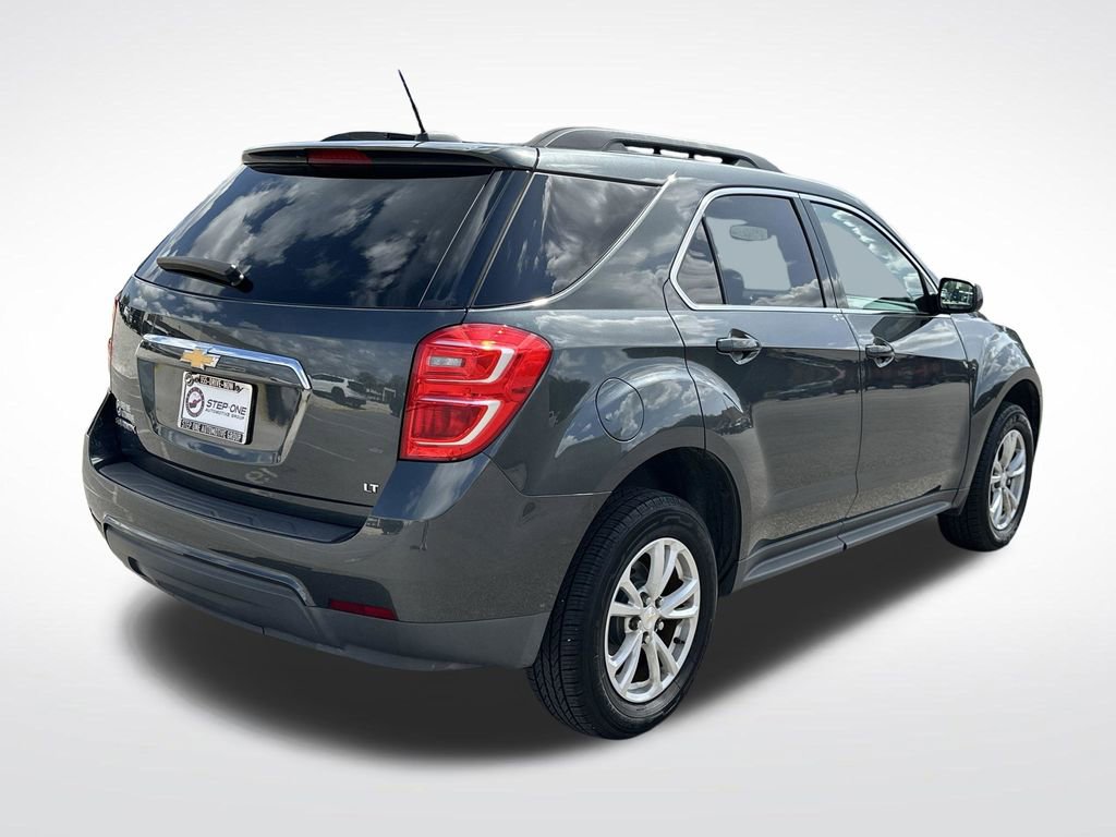 Used 2017 Chevrolet Equinox LT image 7