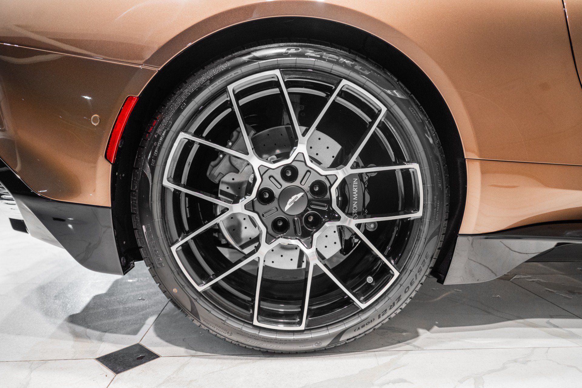 New 2026 Aston Martin Vanquish Convertible RWD image 49
