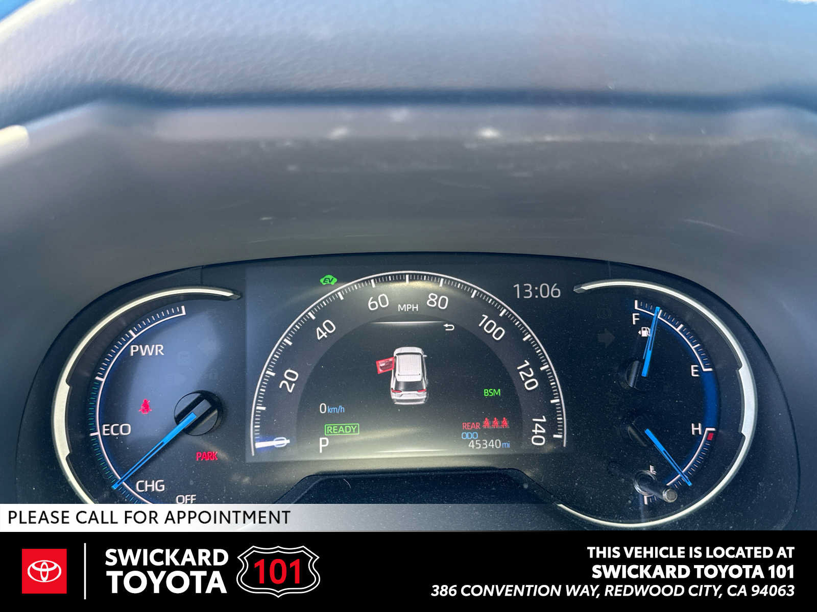Used 2023 Toyota RAV4 SE w/ Convenience Package AWD/4WD image 1