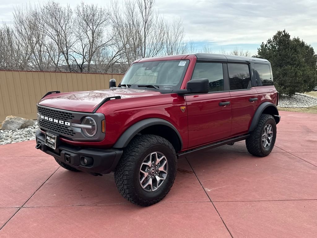 Certified 2025 Ford Bronco Badlands image 3