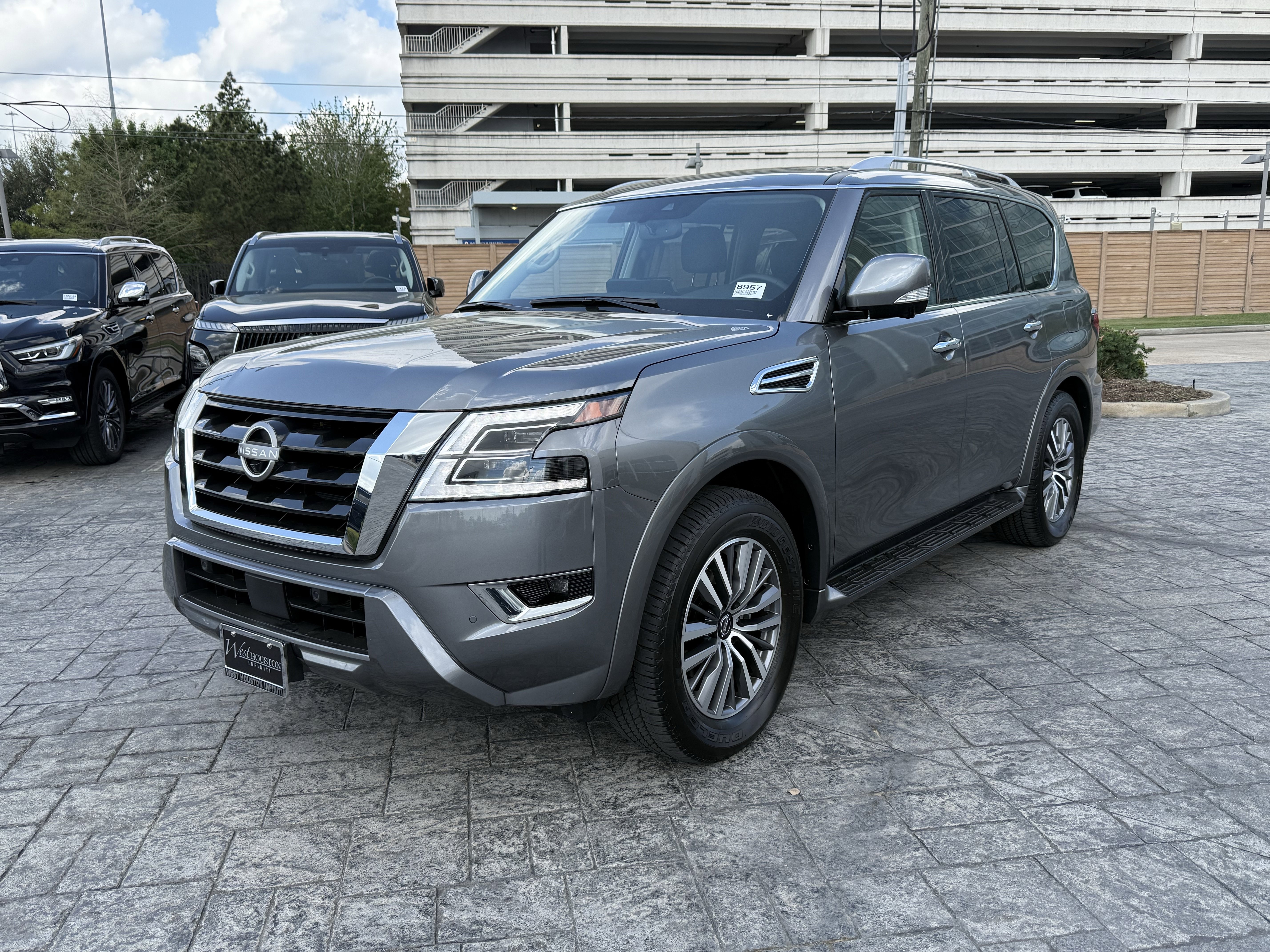 Used 2024 Nissan Armada SL w/ Cargo Package image 3