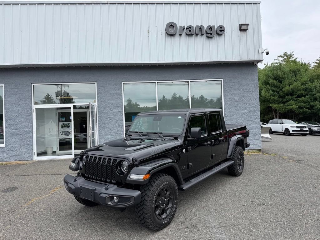 Used 2023 Jeep Gladiator Sport AWD/4WD image 2