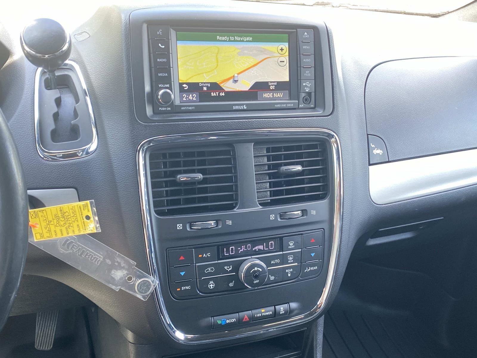 Used 2019 Dodge Grand Caravan GT image 27