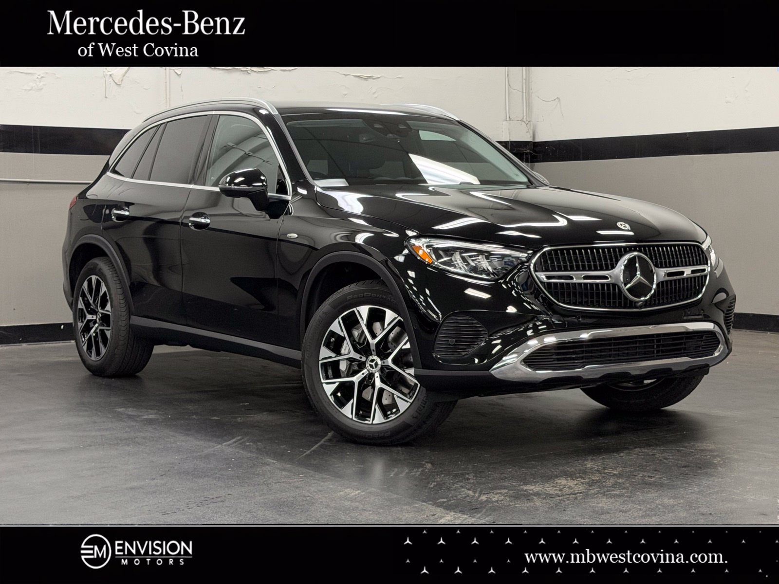 Used 2025 Mercedes-Benz GLC 350e 4MATIC image 1