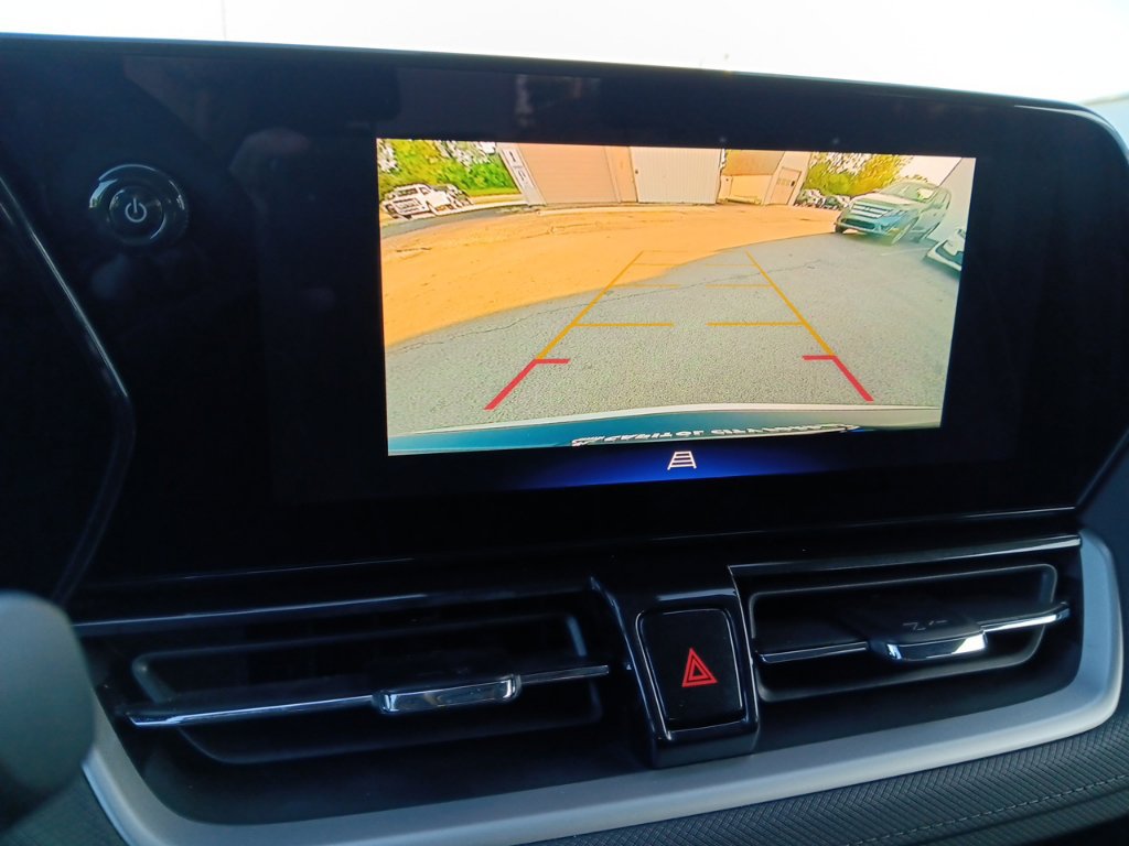 Used 2025 Chevrolet TrailBlazer LT AWD/4WD image 23