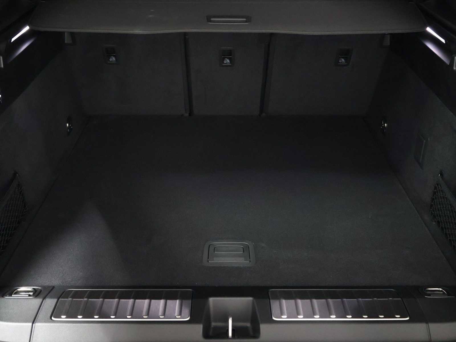 New 2026 Porsche Cayenne Electric AWD/4WD image 41