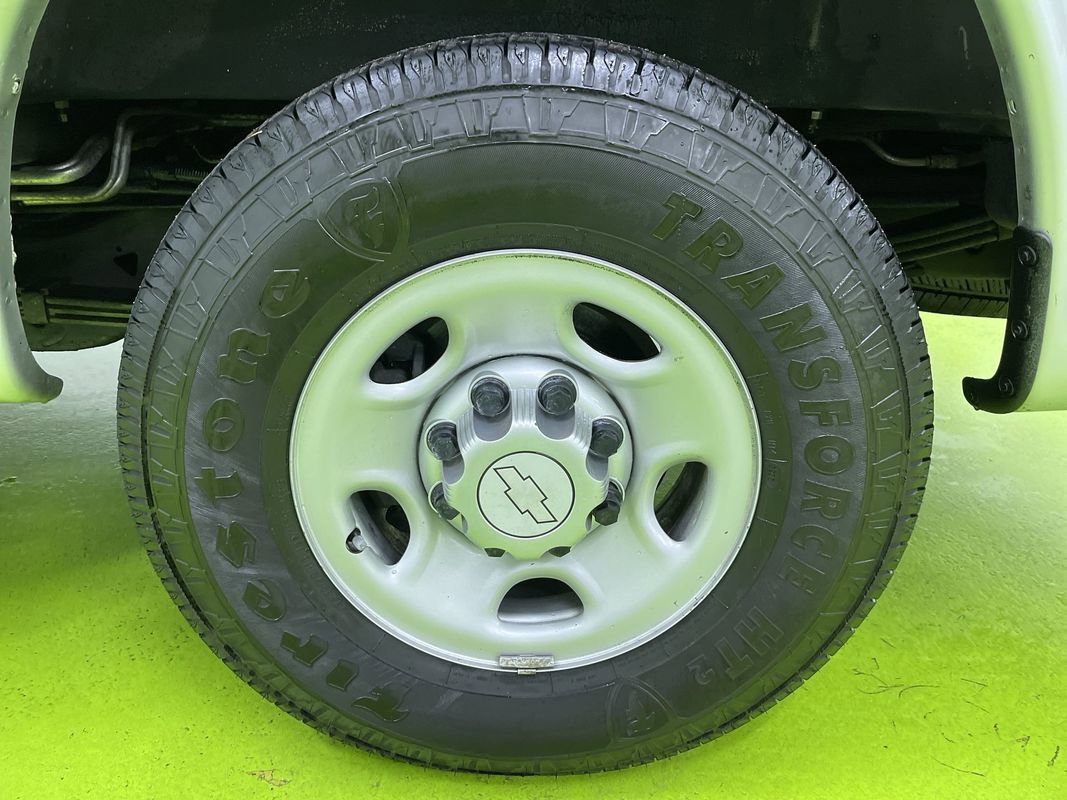 Used 2017 Chevrolet Express 2500 LS image 14