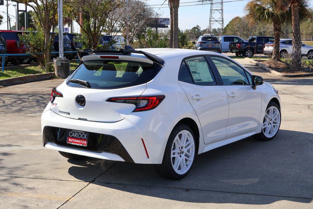 New 2026 Toyota Corolla SE w/ Carpet Mat Package (TMS) image 2