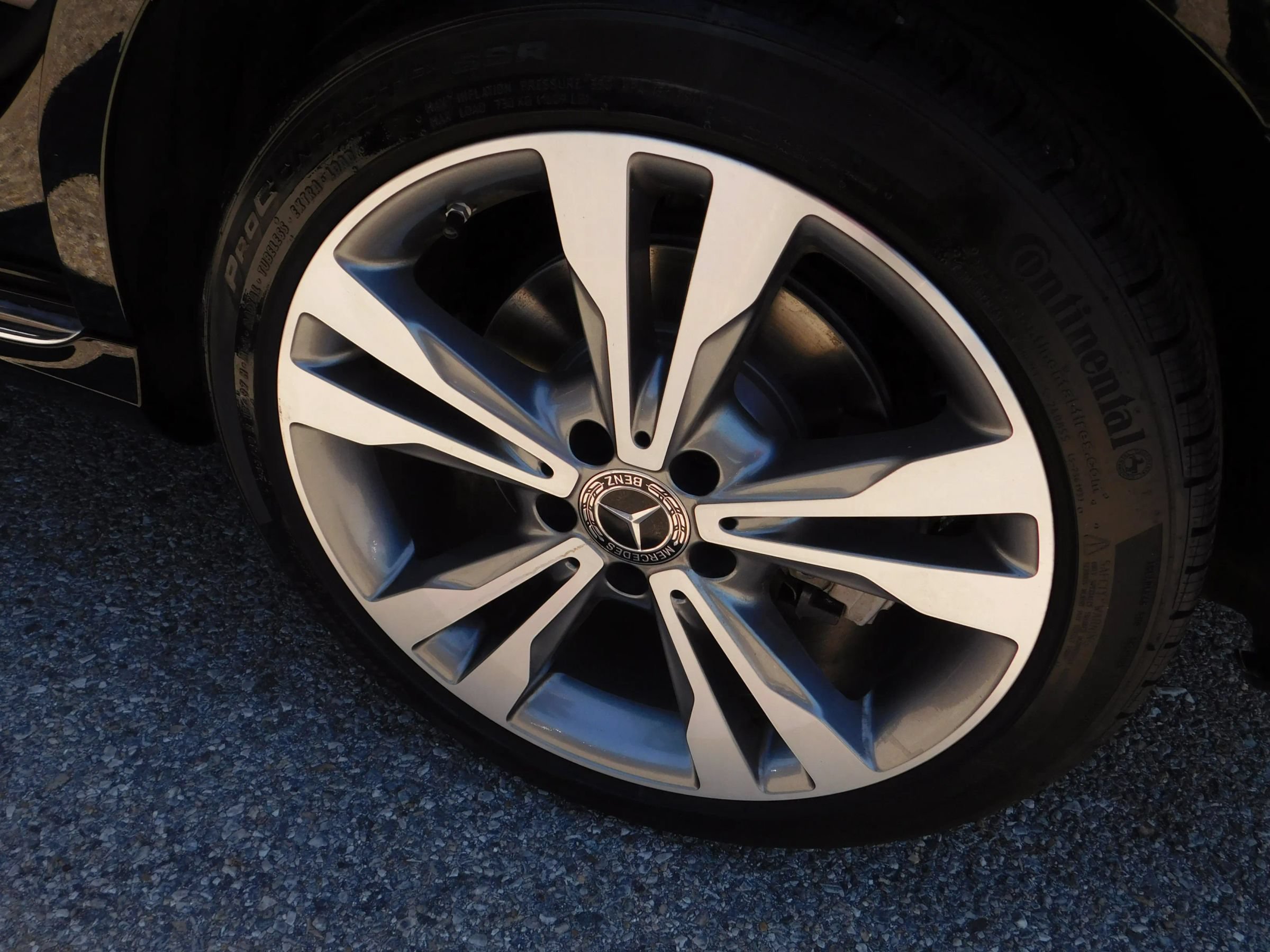 Used 2020 Mercedes-Benz C 300 4MATIC Sedan image 11